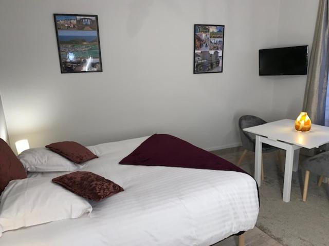 Appartement Rez De Chaussee Gold Beach Bayeux Buitenkant foto